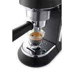 DELONGHI EC685.BK Dedica presszókávéfőző 15 bar, 3 szűrő:1 - 2 személyes és E.S.E., thermoblock, csészemelegítő