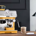 DELONGHI EC9155.YE La Specialista Arte kávéfőző, 8 őrlési fokozat, tartály: 1,7 l, Sárga