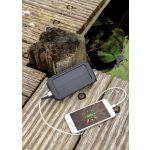 RCS-ujrahaszn-muanyag-10-000-mAh-napelemes-10W