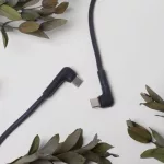 Maxlife MXUC-09 derékszögű USB-C–USB-C kábel 1,0 m 60W fekete