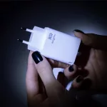 Maxlife MXTC-09-45AC GaN PD QC 45W töltő 1x USB-C 1x USB fehér