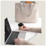 Táska UNIQ Arden Tote 16L rózsaszín