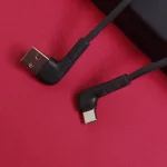 Maxlife MXUC-09 derékszögű USB–USB-C kábel 2,0 m 3A fekete