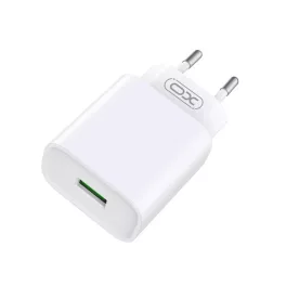 XO CE02D hálózati töltő QC 3.0 18W 1x USB fehér