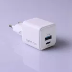 Forever TC-08-20AC GaN PD QC töltő 20W 1x USB-C, 1x USB fehér